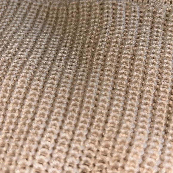 Knit crop top - Picture 2 of 2